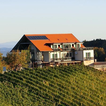 Zweytick Gaestezimmer Weingut Ratsch an der Weinstraße المظهر الخارجي الصورة